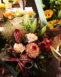 プロテア|「テーブルコサージュ・ラボ」　（千葉県千葉市美浜区の花屋）のブログ